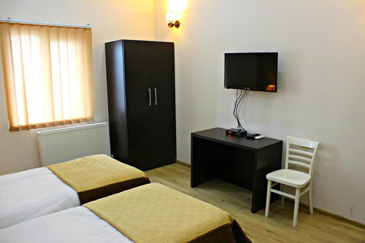 Getaway Hotel Tbiliszi Szoba fotó